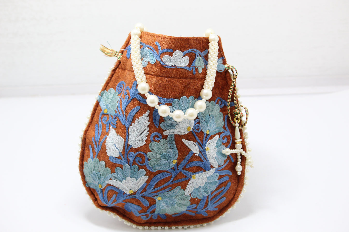 Bella Vogue: Handmade Embroidered Potli