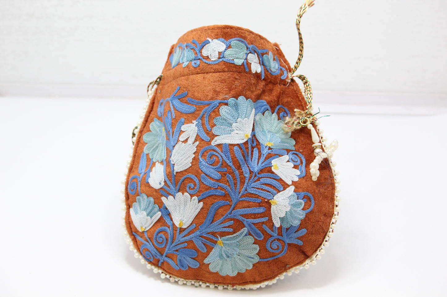 Bella Vogue: Handmade Embroidered Potli