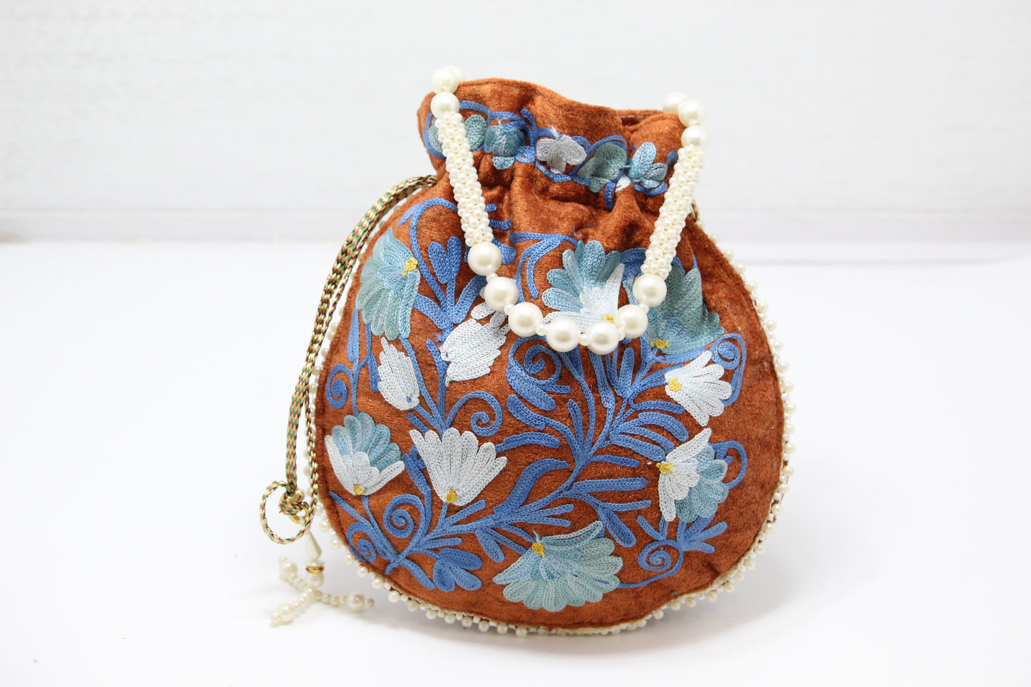 Bella Vogue: Handmade Embroidered Potli