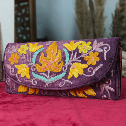 Kashmiri Velvet Hand Pouches: Style Meets Tradition