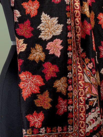 Kashmir’s Hand-Woven Chinar Heritage Shawl