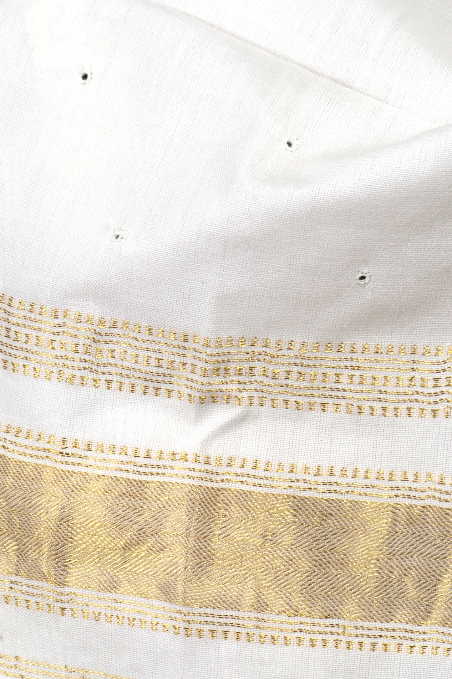 Lagdi Patta Shawl – Elegant Handcrafted Kashmiri Wool Shawl with Intricate Lagdi Patta Embroidery