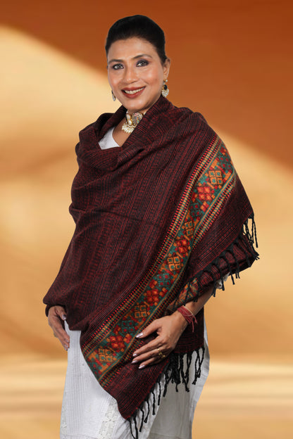 Tibetan Shawl – Handwoven Shawl with Rich Tibetan Embroidery, Elegant and Full of Cultural Charm