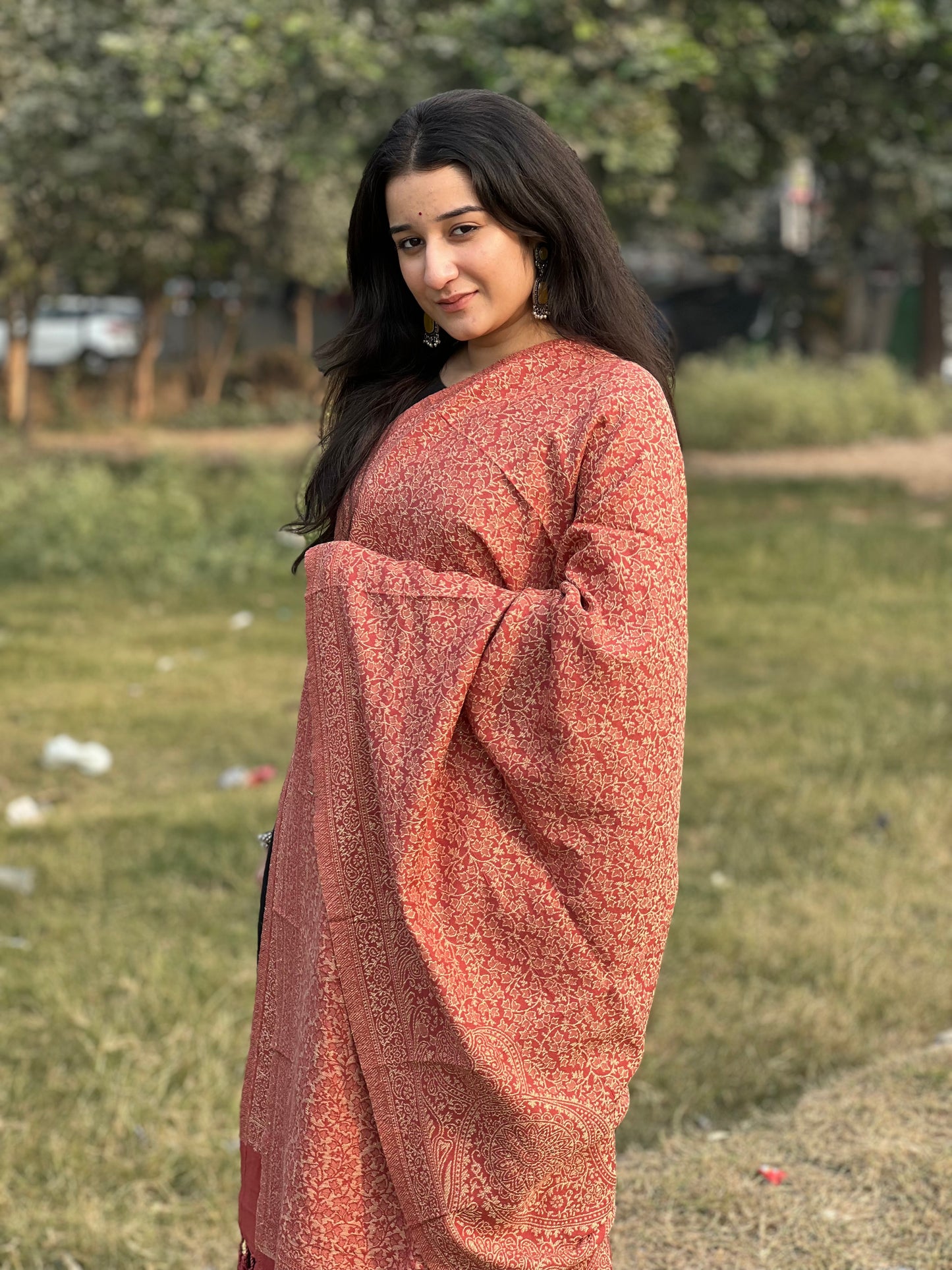 Red Zari Shawl – Timeless Elegance Woven in Gold  for women.