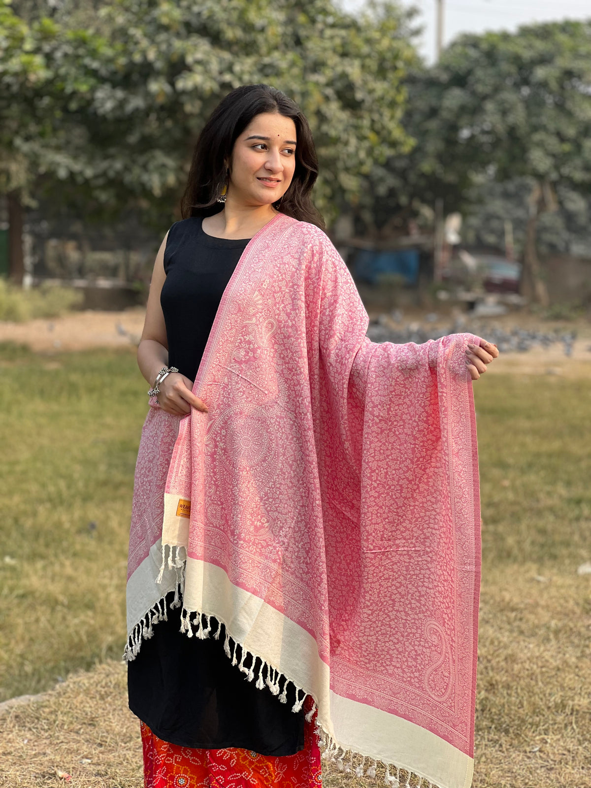 Pink Jacquard Stole for woven.