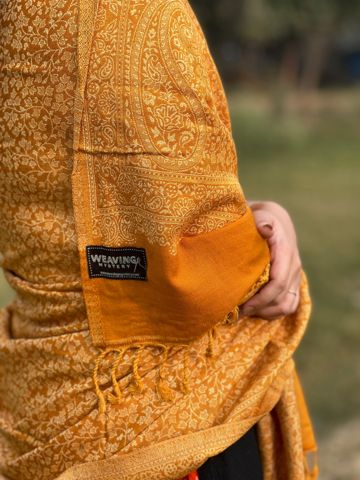 Mustered silk jacquard  stole for woven .
