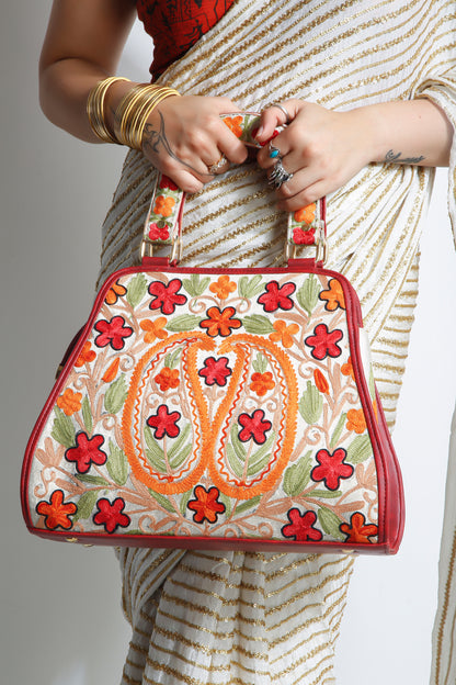 Hand Embroidery Handbag: Classic Elegance