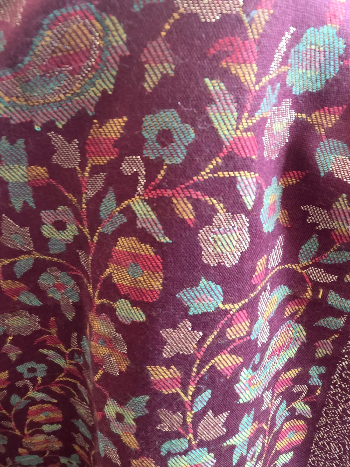 Maroon Kani Zari Shawl – Luxurious Handwoven Kashmiri Masterpiece