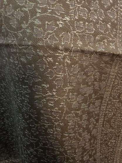 Beige Zari Shawl – Elegant Handwoven Kashmiri Masterpiece