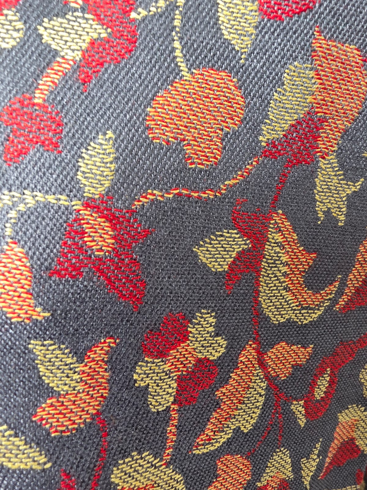 "Grey Kani Shawl – Luxurious Handwoven Kashmiri Elegance"