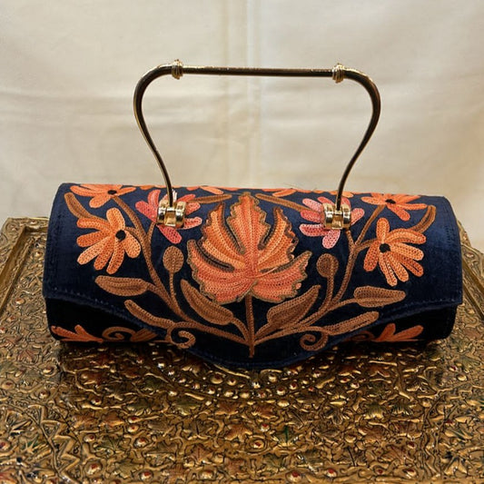 Ensemble Embroider Adventure Bag Handbag