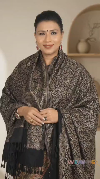 Black Gold Zari Shawl & Embroidered Potli Combo | Premium Ethnic Collection